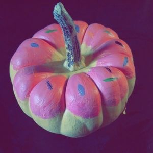 Meet your Posher, Yessica